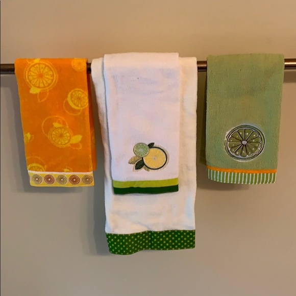 Other - Lemon/Lime Bath Towel Bundle Other - Lemon/Lime Bath Towel Bundle